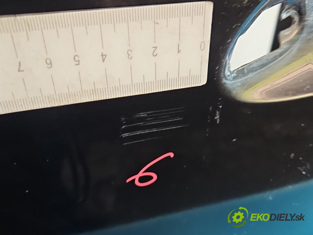 Mercedes ML W164 2005-2011 3.0 CDI V6 224hp automatic 165 kW 2987 cm3 5- dvere predné ľavé  (Kľučka dverí ostatné)