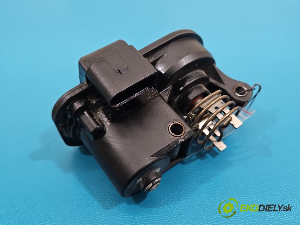 Skoda Superb IV 2023- 2.0 TDI 150 HP automatic 110 kW 1968 cm3 5- motor: ostatné 5Q0253691G