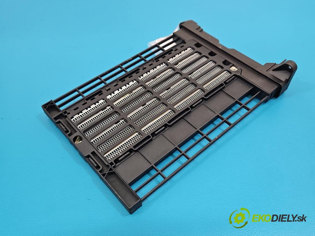 Skoda Superb IV 2023- 2.0 TDI 150 HP automatic 110 kW 1968 cm3 5- radiator 5Q0963235E (Radiátor kúrenia)