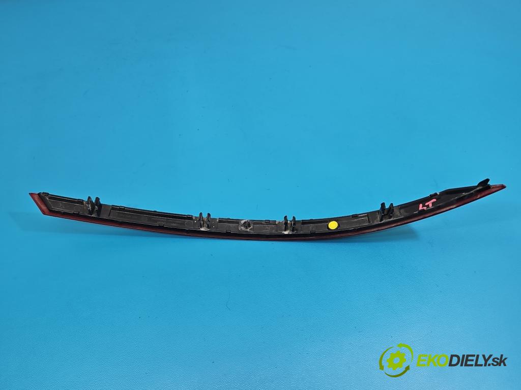 Skoda Superb IV 2023- 2.0 TDI 150 HP automatic 110 kW 1968 cm3 5- Odraz: 3P0945105