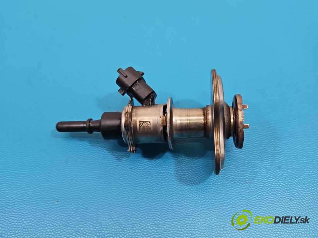 Skoda Superb IV 2023- 2.0 TDI 150 HP automatic 110 kW 1968 cm3 5- vstrek 0444021118 (Vstrekovač paliva)