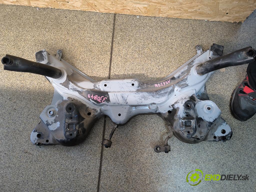 Suzuki Swift Mk7 2010-2017 1.2 16V 94 HP manual 69 kW 1242 cm3 5- výstuha motora 