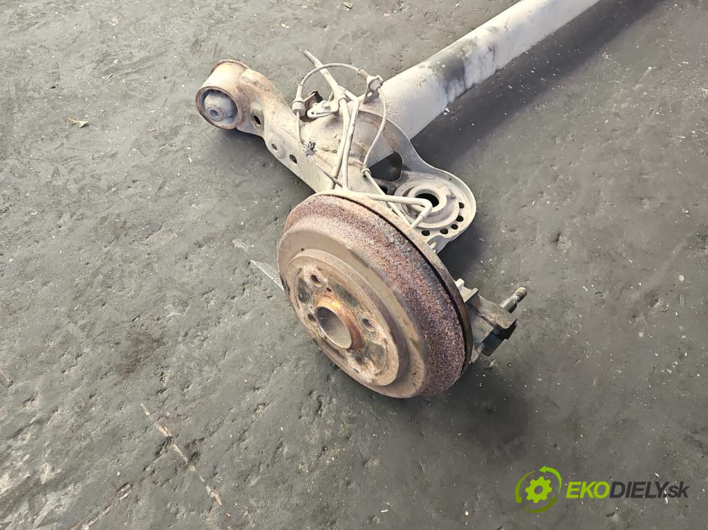 Suzuki Swift Mk7 2010-2017 1.2 16V 94 HP manual 69 kW 1242 cm3 5- zadna výstuha  (Výstuha zadná)