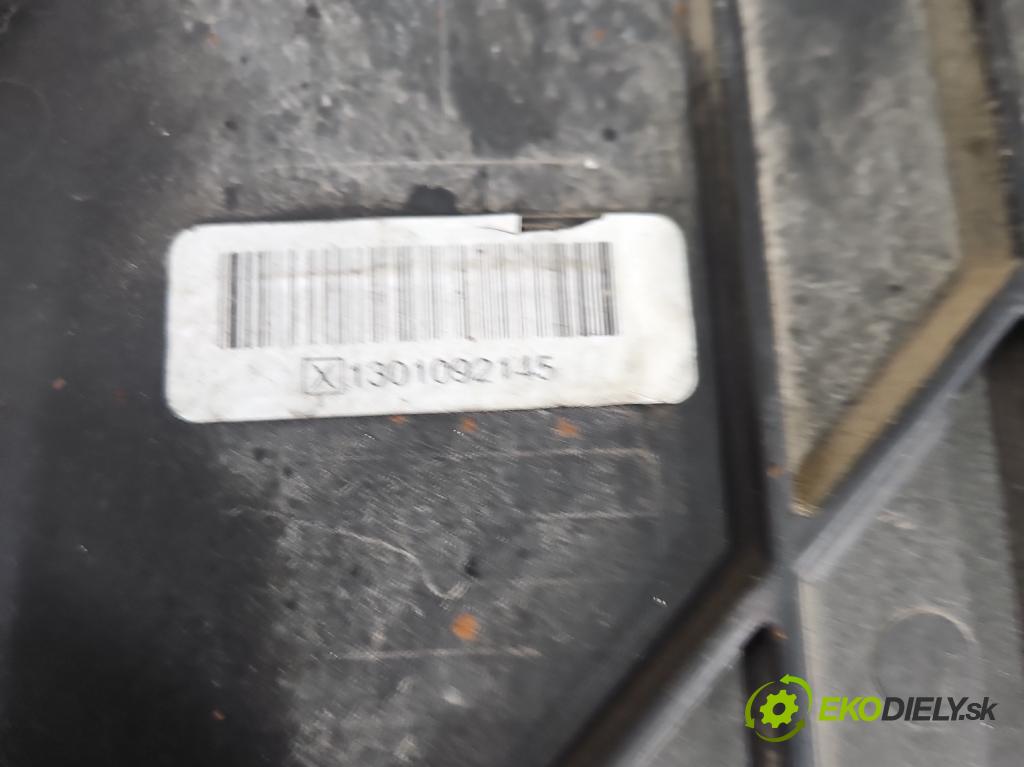 Suzuki Swift Mk7 2010-2017 1.2 16V 94 HP manual 69 kW 1242 cm3 5- Ventilátor chladiča 487A592A