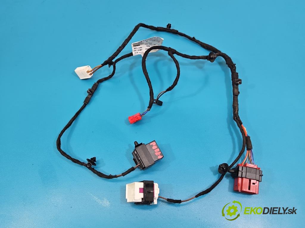 Skoda Superb IV 2023- 2.0 TDI 150 HP automatic 110 kW 1968 cm3 5- Zväzok: ostatné 3P0971641J