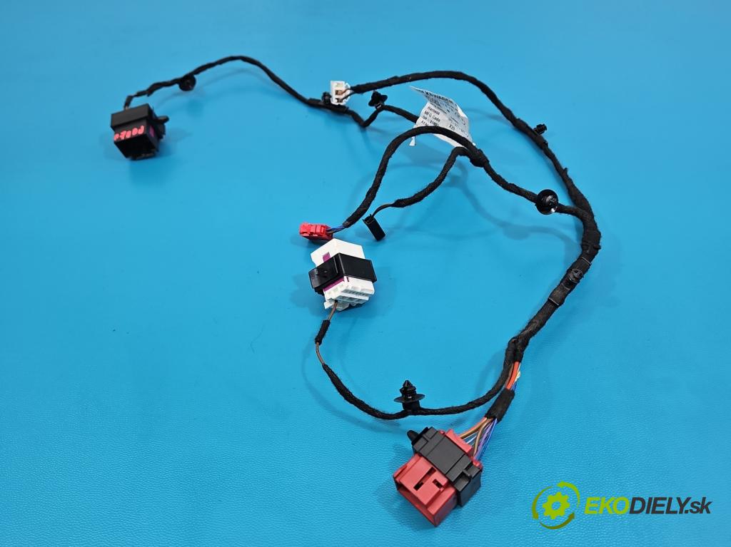 Skoda Superb IV 2023- 2.0 TDI 150 HP automatic 110 kW 1968 cm3 5- Zväzok: ostatné 3P0971641J