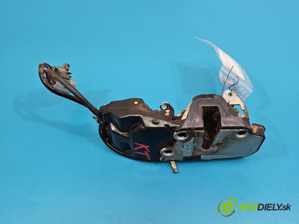 Toyota Rav4 I 1994-2000 2.0 16V 129 HP manual 95 kW 1998 cm3 3- zámok kufrové dvere zadné