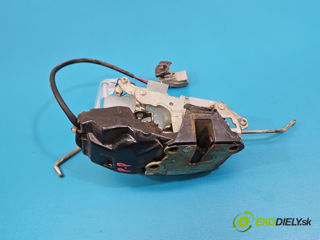 Toyota Rav4 I 1994-2000 2.0 16V 129 HP manual 95 kW 1998 cm3 3- zámok predné pravý