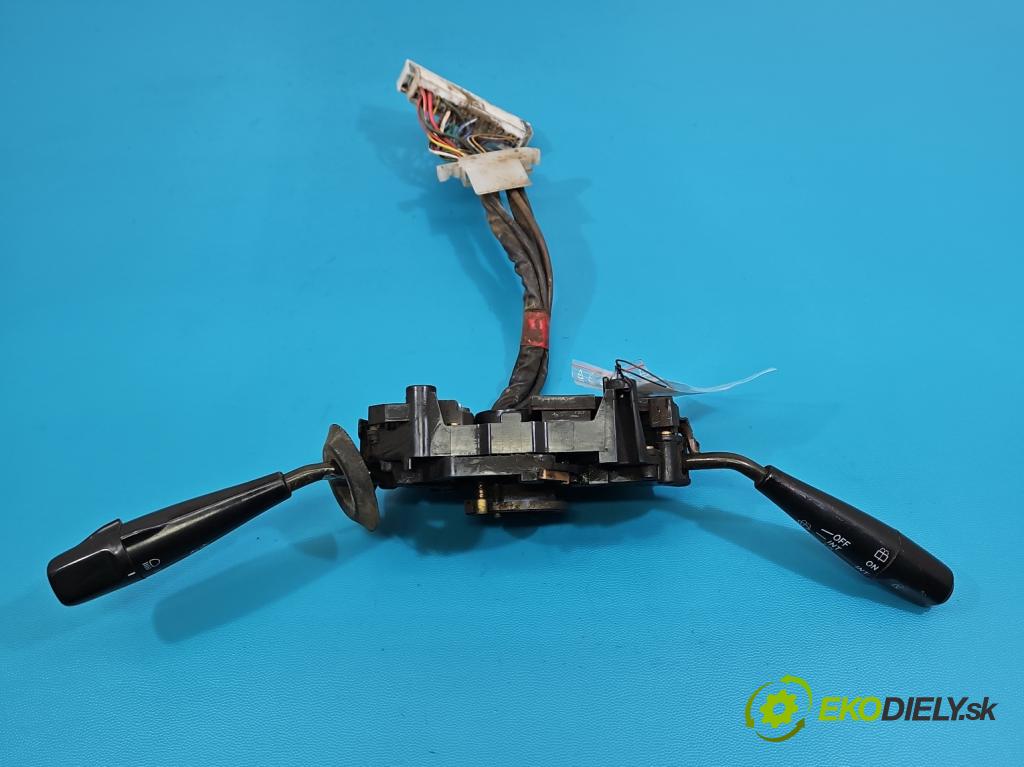 Toyota Rav4 I 1994-2000 2.0 16V 129 HP manual 95 kW 1998 cm3 3- prepínač komplex: 84310-42020 (Prepínacie páčky pod volantom)