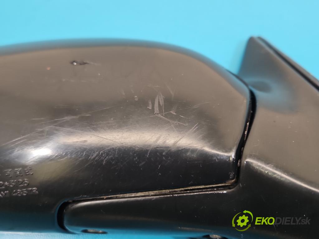 Toyota Rav4 I 1994-2000 2.0 16V 129 HP manual 95 kW 1998 cm3 3- zrkadlo pravé  (Kľučka dverí ostatné)