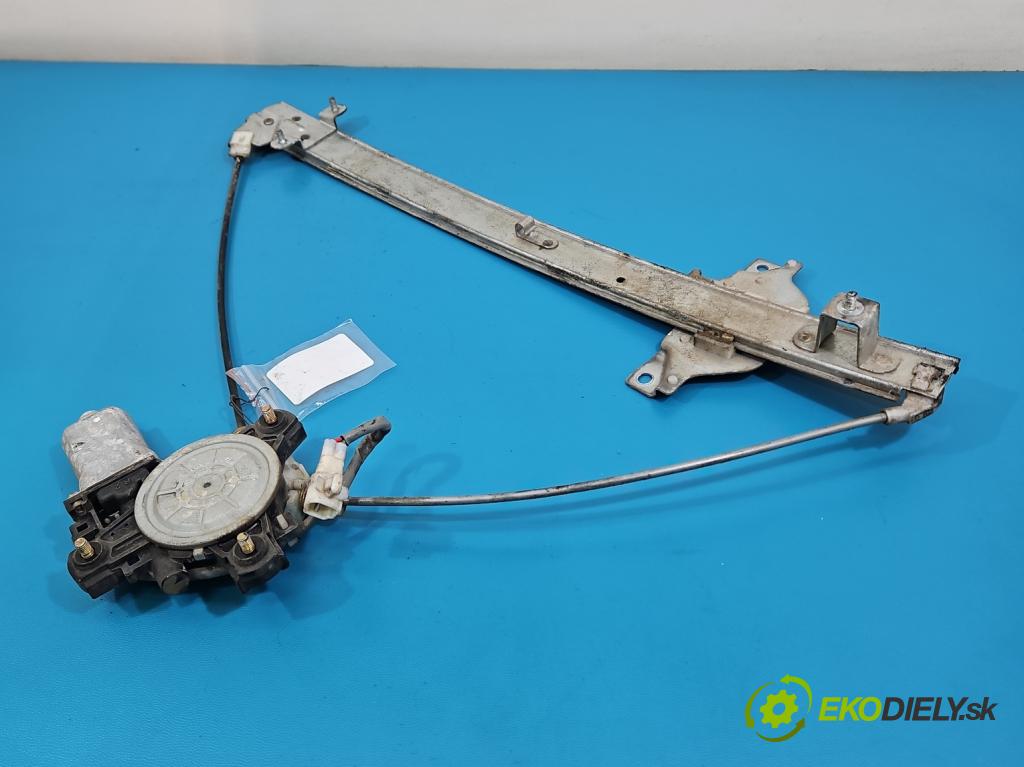 Toyota Rav4 I 1994-2000 2.0 16V 129 HP manual 95 kW 1998 cm3 3- mechanizmus okna predné pravý 85710-42030