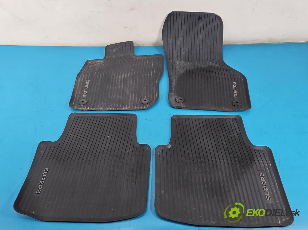 Skoda Superb IV 2023- 2.0 TDI 150 HP automatic 110 kW 1968 cm3 5- Koberce: 