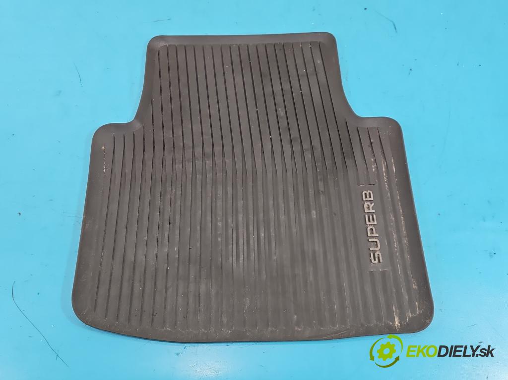 Skoda Superb IV 2023- 2.0 TDI 150 HP automatic 110 kW 1968 cm3 5- Koberce: