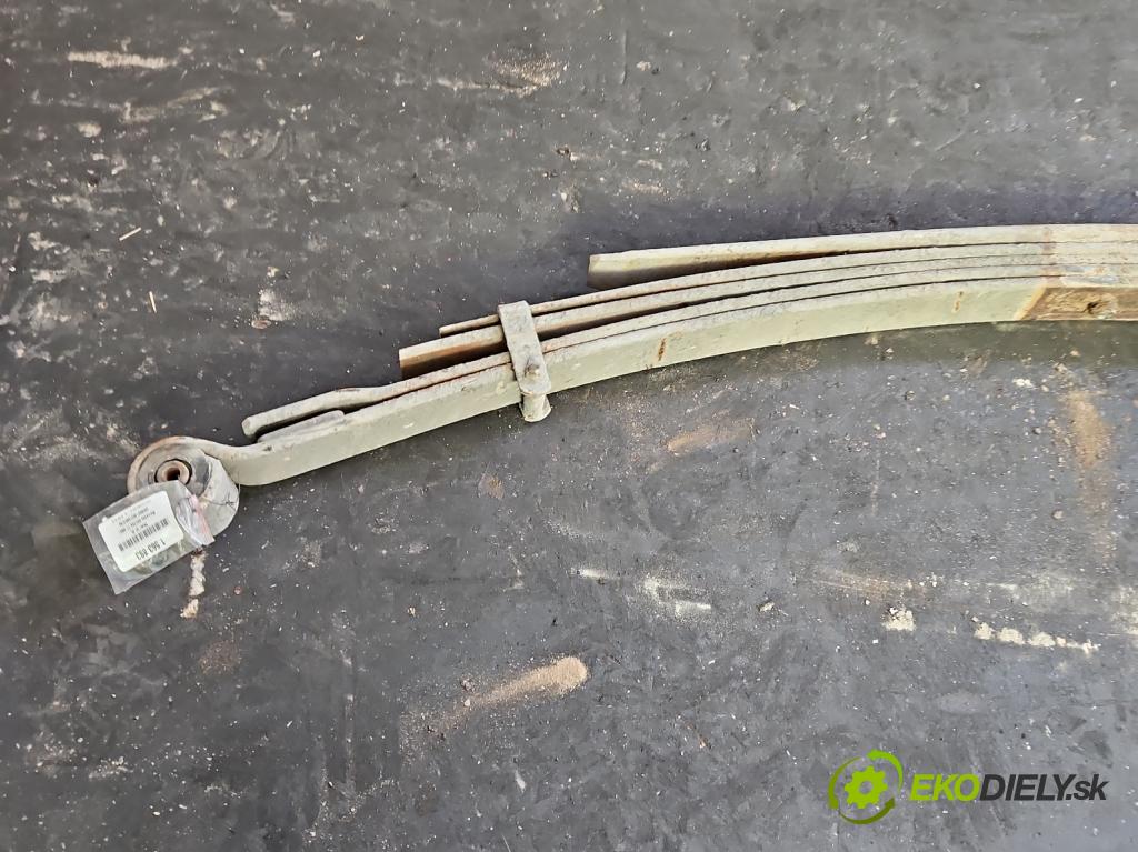 Mercedes KACZKA T1 W601 2.4d 88 HP manual 65 kW 2350 cm3 5- listové pero zadné