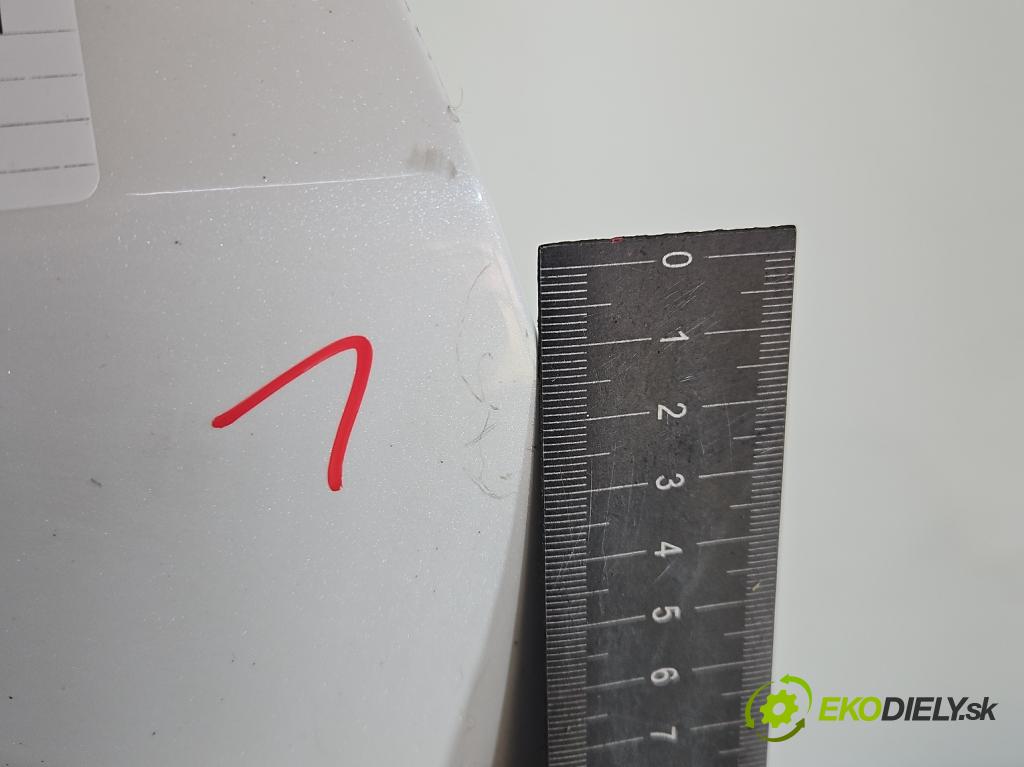 Hyundai Santa Fe III 2012–2018 2.4 GDI 190 HP automatic 140 kW 2359 cm3 5- dvere predné pravé  (Kľučka dverí ostatné)