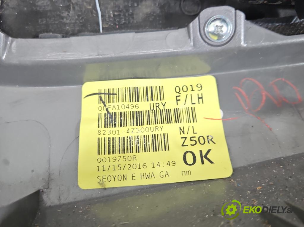 Hyundai Santa Fe III 2012–2018 2.4 GDI 190 hp automatic 140 kW 2359 cm3 5- Tapacír: dveře přední levé