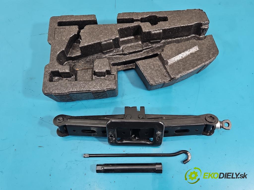 Hyundai Santa Fe III 2012–2018 2.4 GDI 190 hp automatic 140 kW 2359 cm3 5- mechanismus stahování automobilový