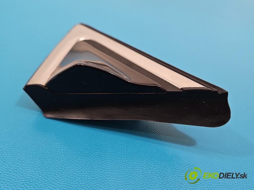 Hyundai Santa Fe III 2012–2018 2.4 GDI 190 HP automatic 140 kW 2359 cm3 5- lišta blatník predné ľavé 86180-4Z000