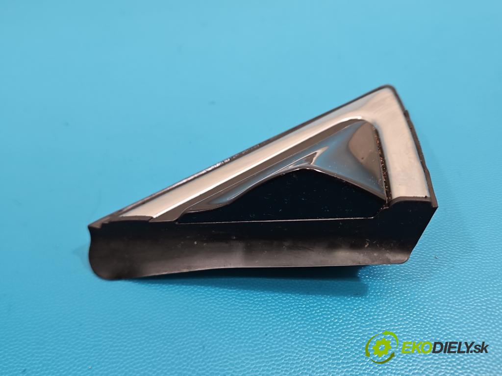 Hyundai Santa Fe III 2012–2018 2.4 GDI 190 HP automatic 140 kW 2359 cm3 5- lišta blatník predné pravé 86190-4Z000