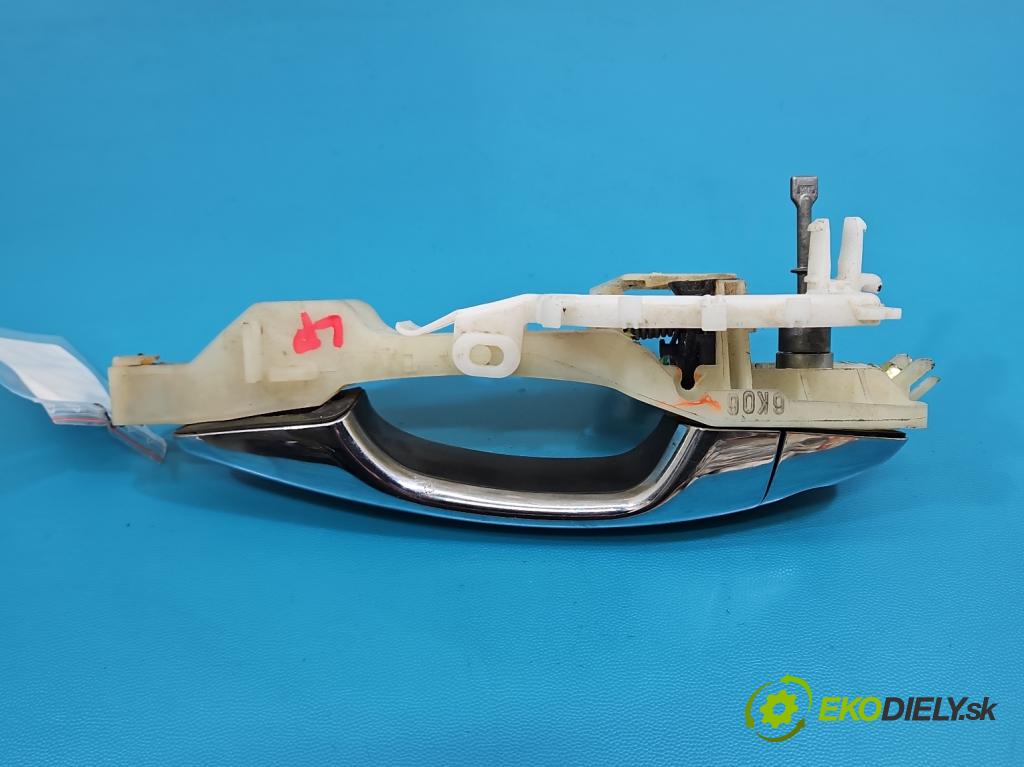 Hyundai Santa Fe III 2012–2018 2.4 GDI 190 HP automatic 140 kW 2359 cm3 5- rukoväť predné ľavé mimo: 91330-03100 (Kľučka dverí vonkajšia predná ľavá)