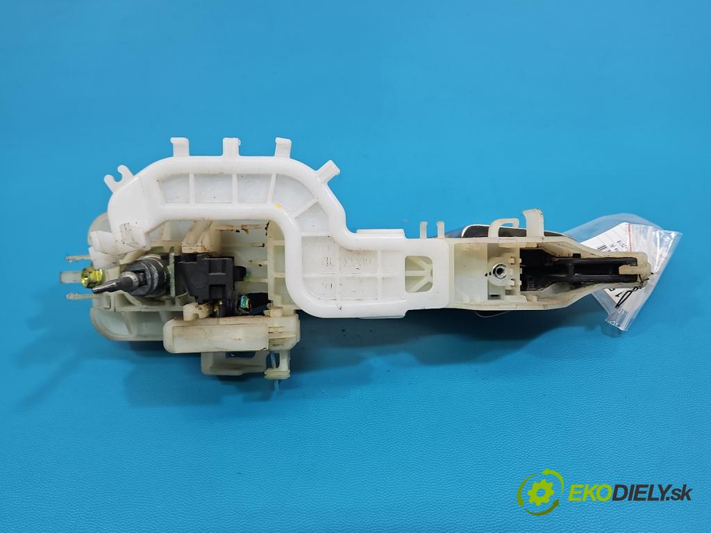 Hyundai Santa Fe III 2012–2018 2.4 GDI 190 HP automatic 140 kW 2359 cm3 5- rukoväť predné ľavé mimo: 91330-03100 (Kľučka dverí vonkajšia predná ľavá)