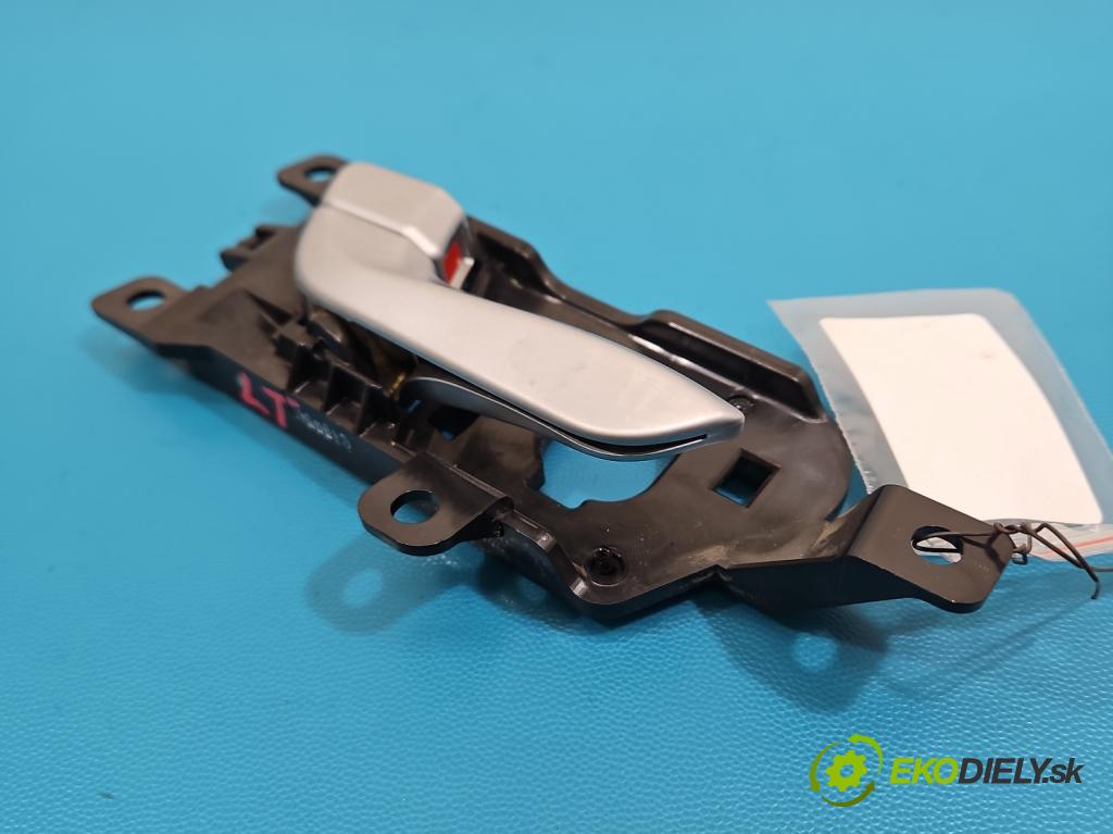 Hyundai Santa Fe III 2012–2018 2.4 GDI 190 hp automatic 140 kW 2359 cm3 5- klika uvnitř: zadní levé 83610-2W000