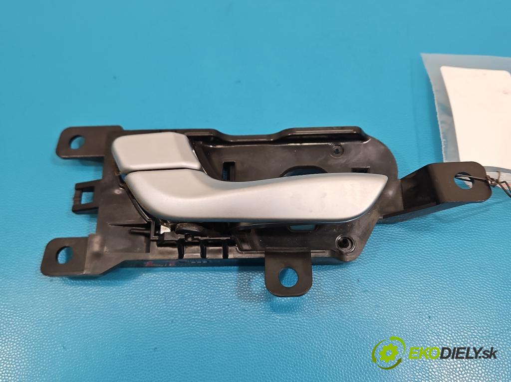 Hyundai Santa Fe III 2012–2018 2.4 GDI 190 HP automatic 140 kW 2359 cm3 5- rukoväť uvnitř: zadné ľavé 83610-2W000