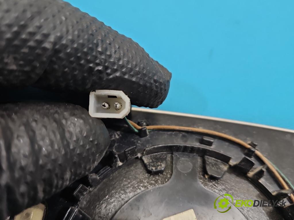 Hyundai Santa Fe III 2012–2018 2.4 GDI 190 HP automatic 140 kW 2359 cm3 5- zrkadlo ľavé 514Z1210110 (Kľučka dverí ostatné)