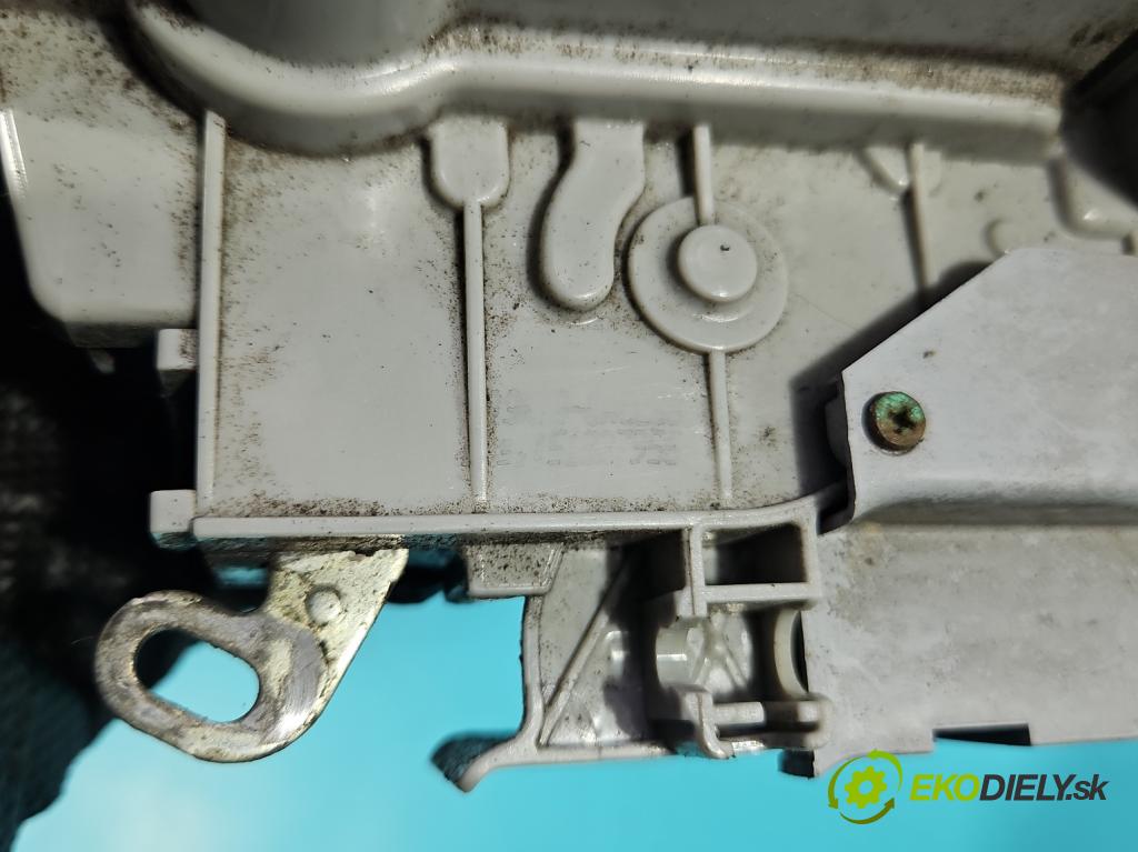 Fiat Bravo II 2007-2014 1.4 T 120 HP manual 88 kW 1368 cm3 5- zámok predné ľavý