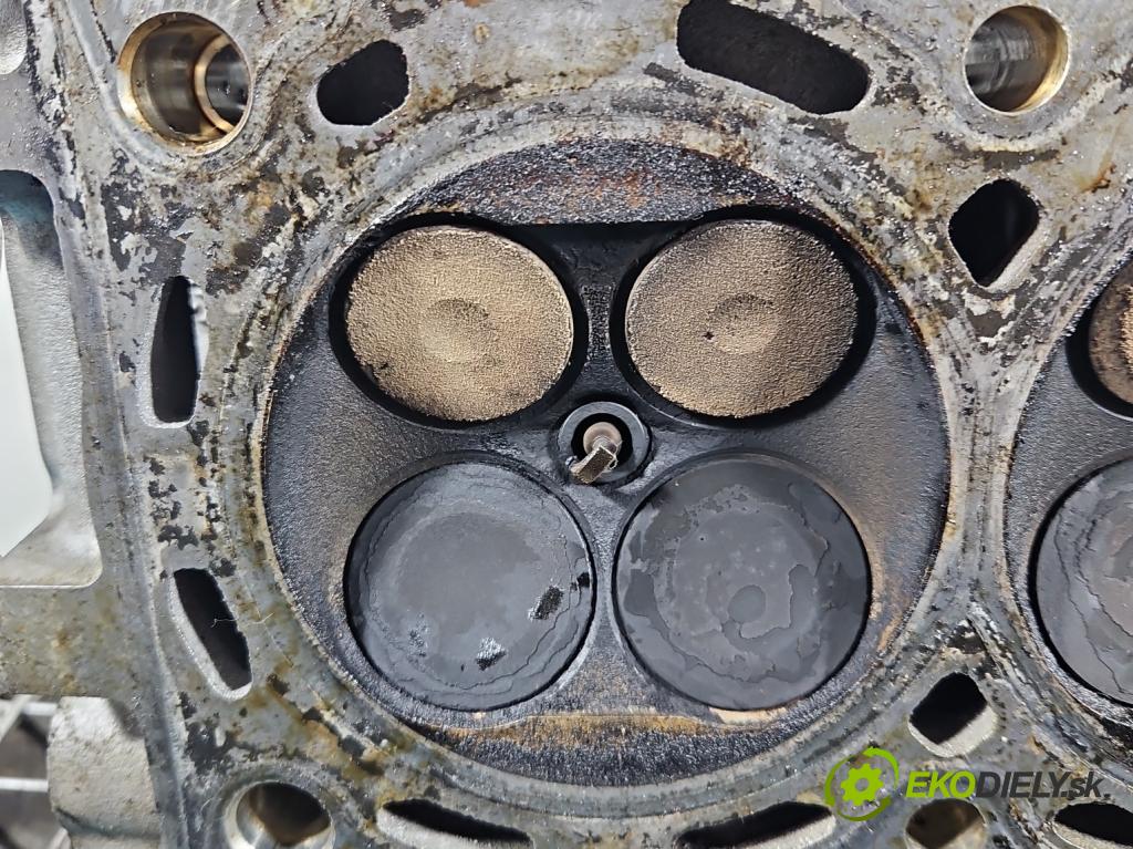 Volvo V70 III 2007-2016 2.0 16V 145 HP manual 107 kW 1999 cm3 5- Hlava: motora RF6C1G6090AA