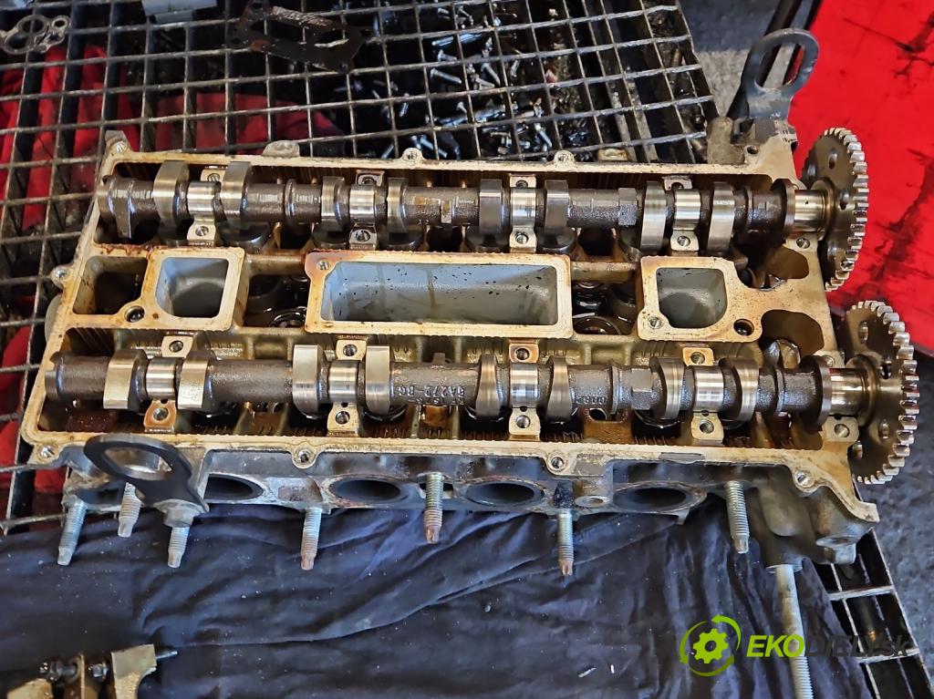 Volvo V70 III 2007-2016 2.0 16V 145 HP manual 107 kW 1999 cm3 5- Hlava: motora RF6C1G6090AA