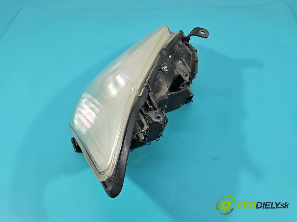 Toyota Corolla E12 2001-2009 1.6 vvti 110 HP manual 81 kW 1598 cm3 5- Reflektor: ľavý  (Kľučka dverí ostatné)