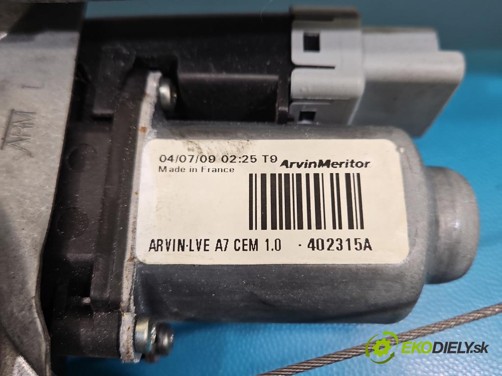 Peugeot 207 1.4 8V 73 hp manual 54 kW 1360 cm3 5- mechanismus stahování přední levý 400787F