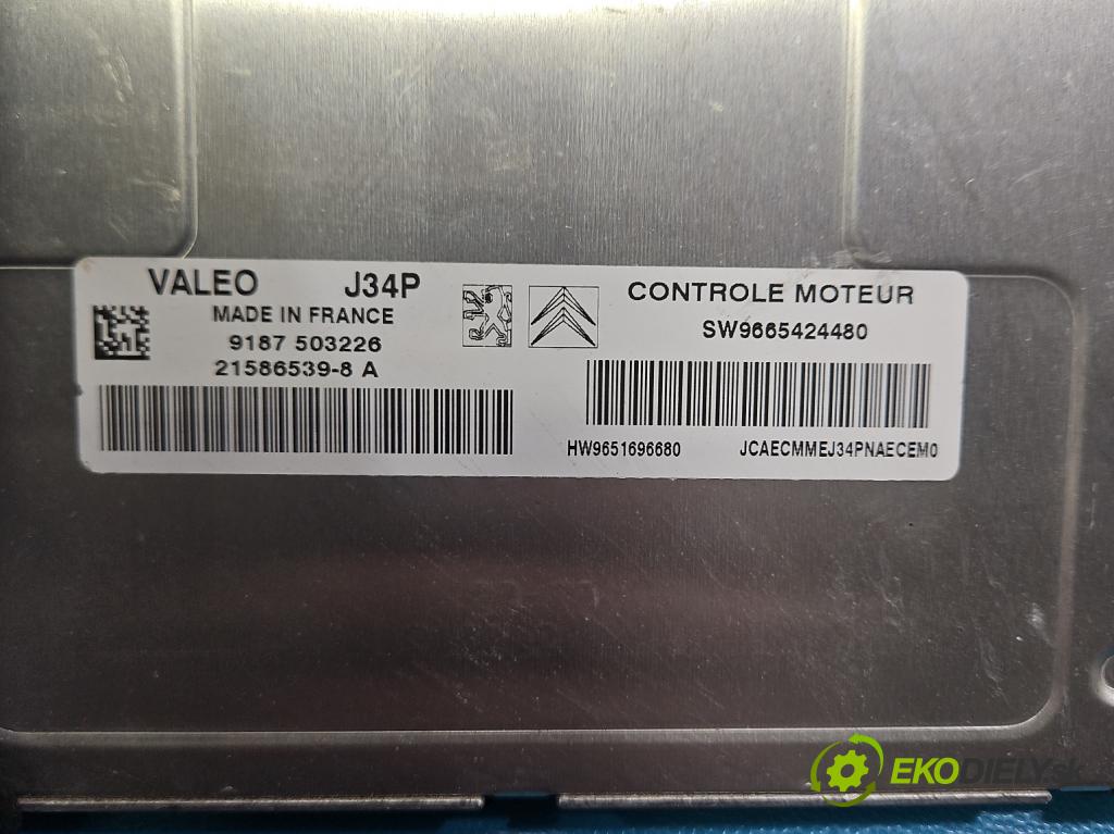 Peugeot 207 1.4 8V 73 hp manual 54 kW 1360 cm3 5- řídící jednotka motoru 9665424480