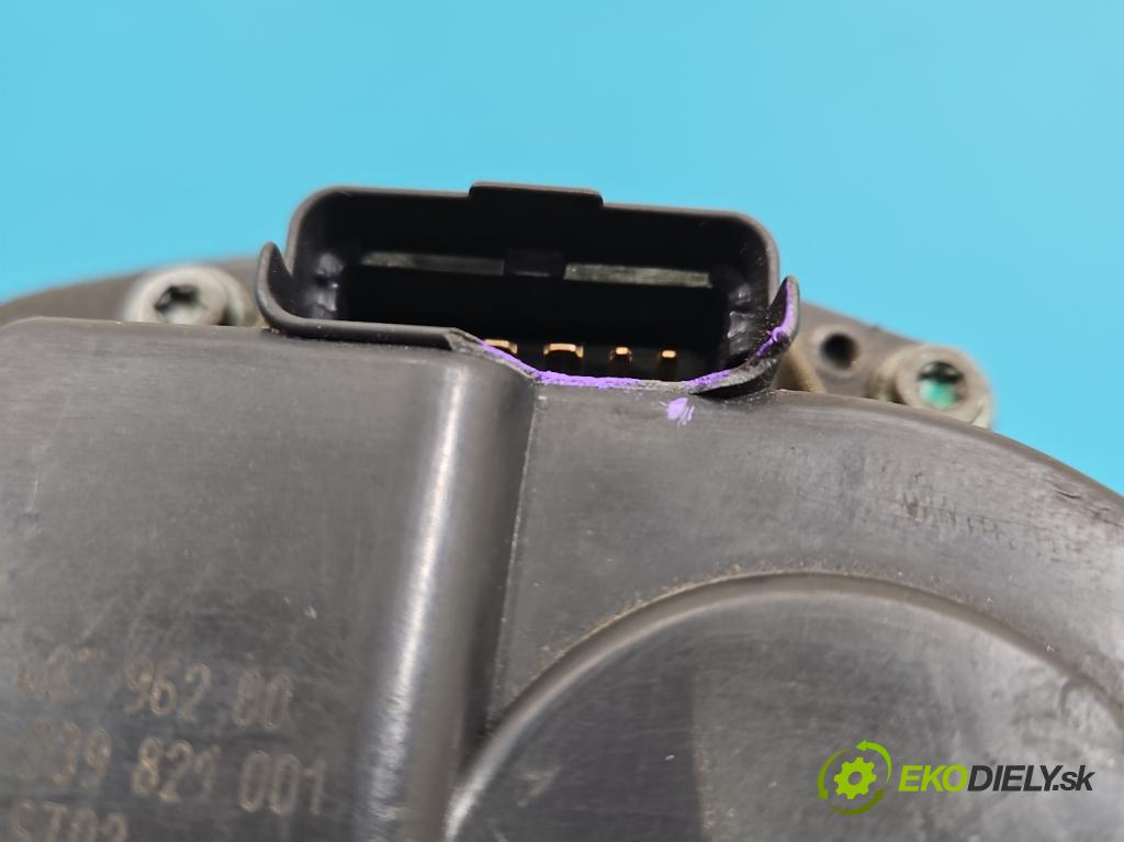 Peugeot 207 1.4 8V 73 HP manual 54 kW 1360 cm3 5- klapka 9640796280 (Škrtiaca klapka)