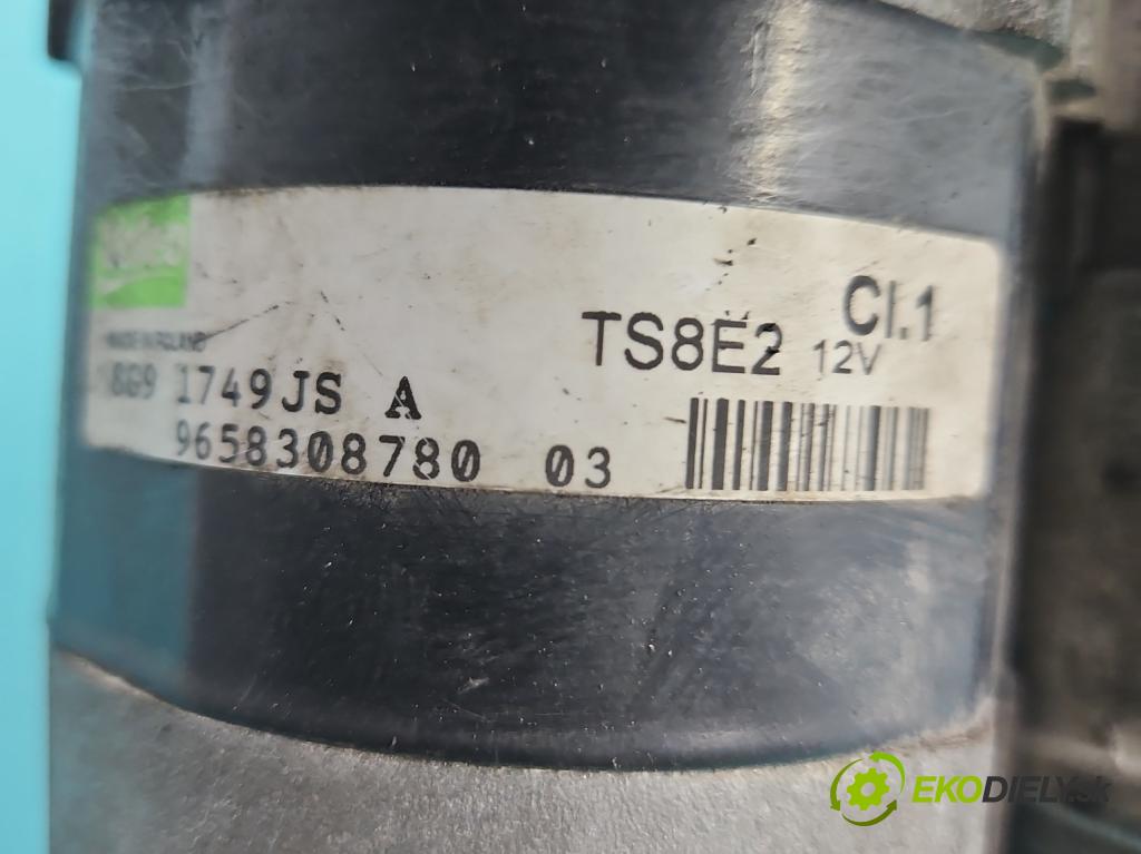 Peugeot 207 1.4 8V 73 HP manual 54 kW 1360 cm3 5- štartér TS8E2 (Štartér)