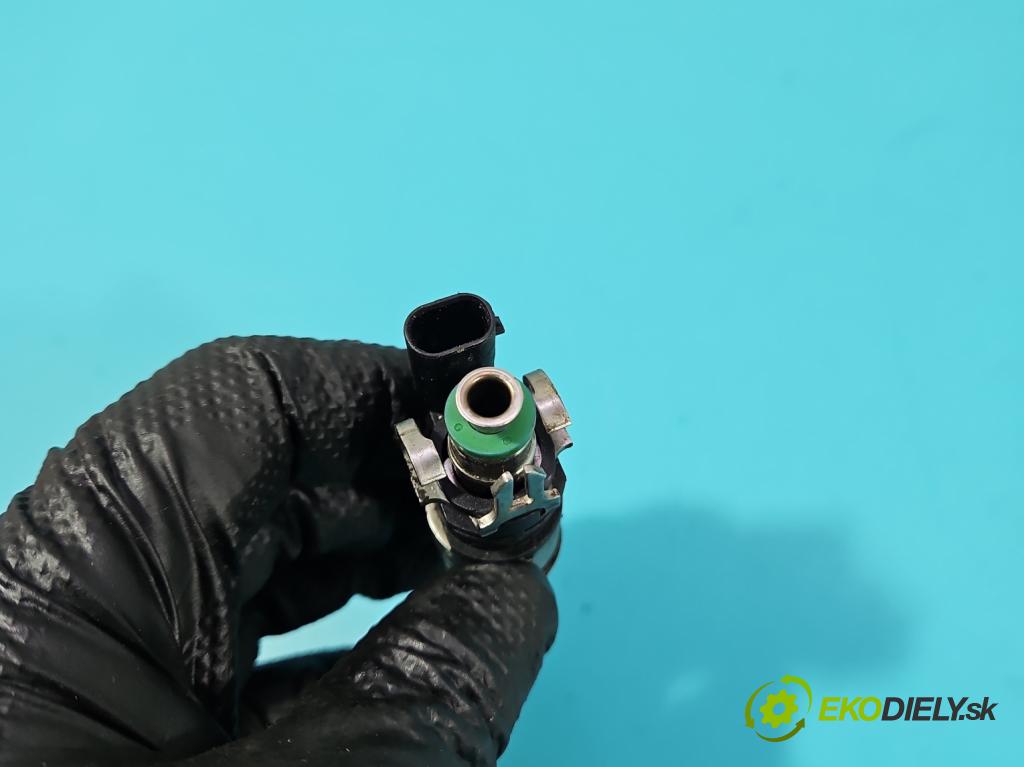 Ford Focus Mk3 2010-2018 1.5 EcoBoost: 150 HP manual 110 kW 1498 cm3 4- vstrek DS7G-9F593-EA (Vstrekovač paliva)