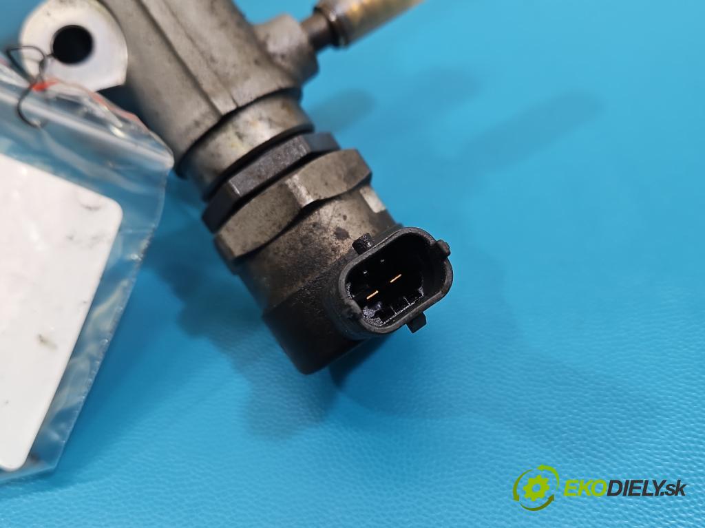 Kia Ceed I 2006-2012 2.0 crdi 140 hp manual 103 kW 1991 cm3 5- lišta vstřikovací 0445214140 (Vstřikovací lišta)