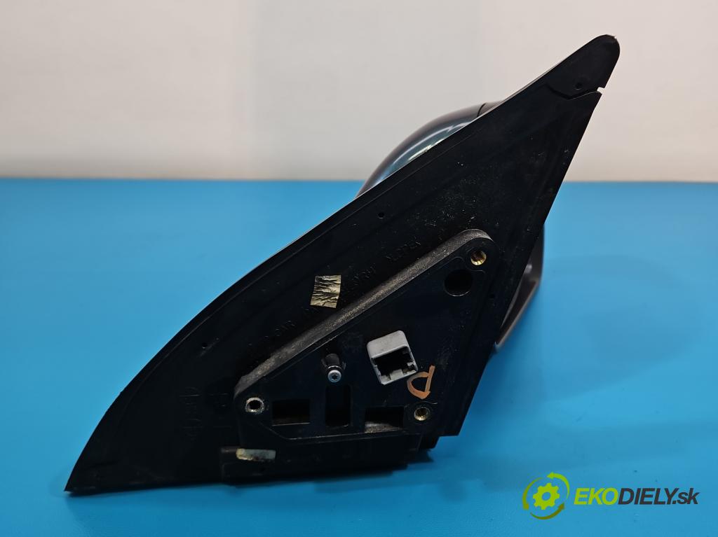 Kia Ceed I 2006-2012 2.0 crdi 140 HP manual 103 kW 1991 cm3 5- zrkadlo pravé  (Kľučka dverí ostatné)