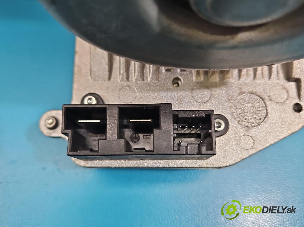 Kia Ceed I 2006-2012 2.0 crdi 140 HP manual 103 kW 1991 cm3 5- čerpadlo posilovač 563001H100 (Servočerpadlo)