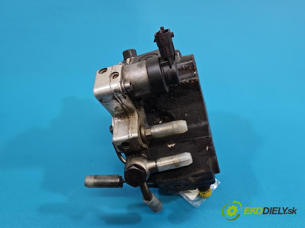 Kia Ceed I 2006-2012 2.0 crdi 140 HP manual 103 kW 1991 cm3 5- čerpadlo vstrekovacia 0445010121 (Vstrekovacie čerpadlo)