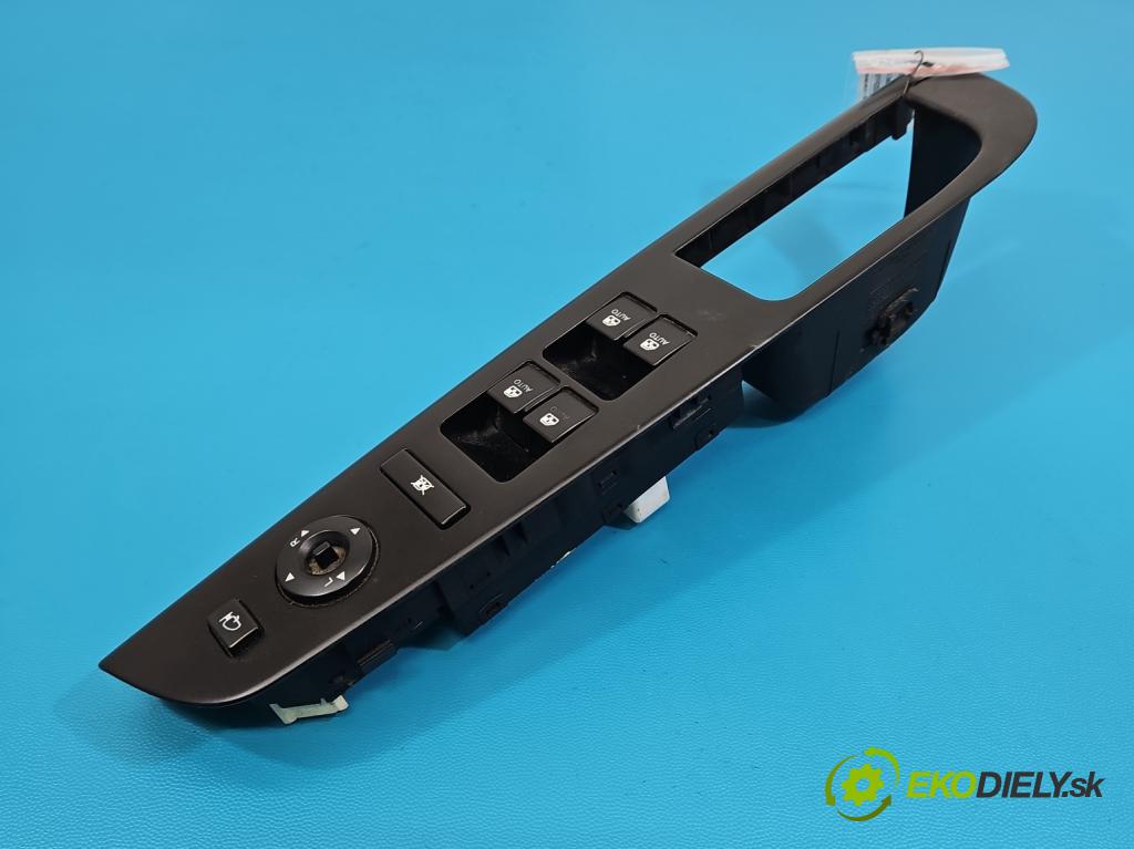 Kia Ceed I 2006-2012 2.0 crdi 140 hp manual 103 kW 1991 cm3 5- Přepínač oken zpětných zrcátek 82351-1H020