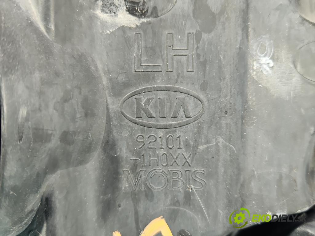 Kia Ceed I 2006-2012 2.0 crdi 140 HP manual 103 kW 1991 cm3 5- Reflektor: ľavý 92101-1H000 (Kľučka dverí ostatné)