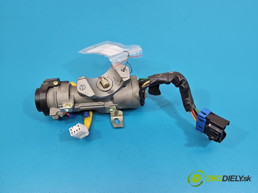 Kia Ceed I 2006-2012 2.0 crdi 140 HP manual 103 kW 1991 cm3 5- Spínačka  (Spínacia skrinka)