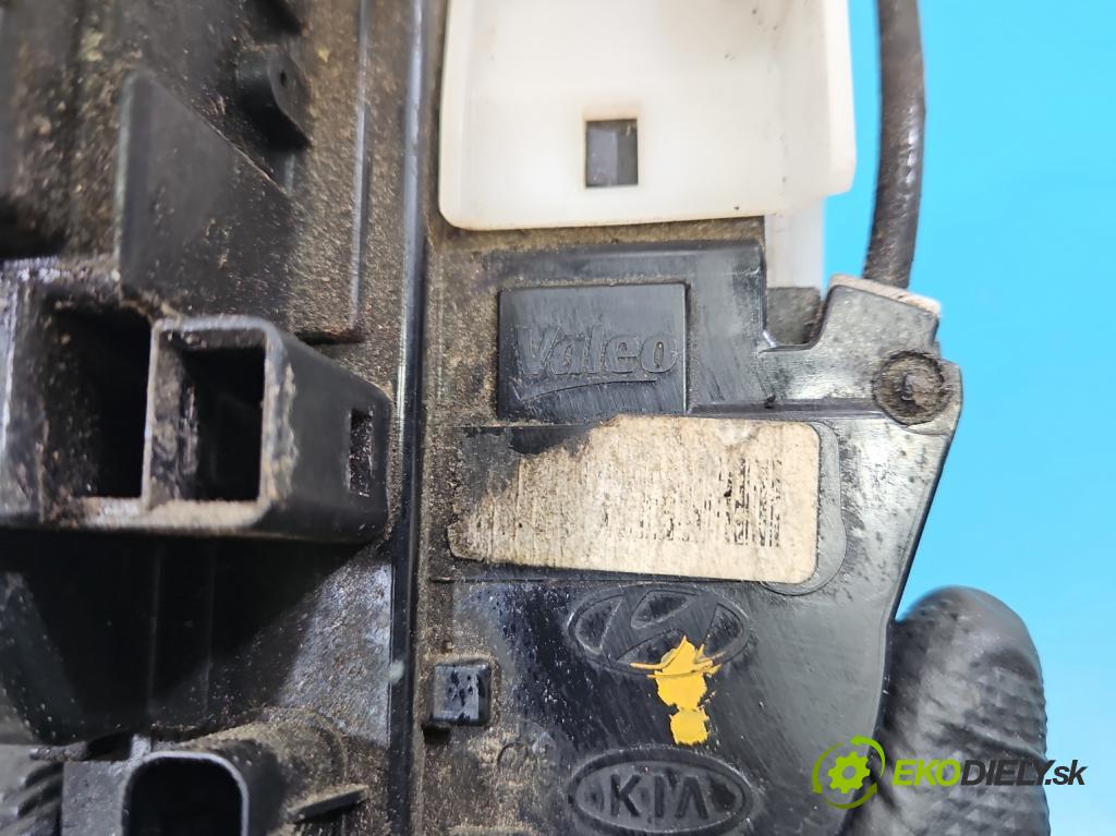 Kia Ceed I 2006-2012 2.0 crdi 140 HP manual 103 kW 1991 cm3 5- zámok zadné ľavý
