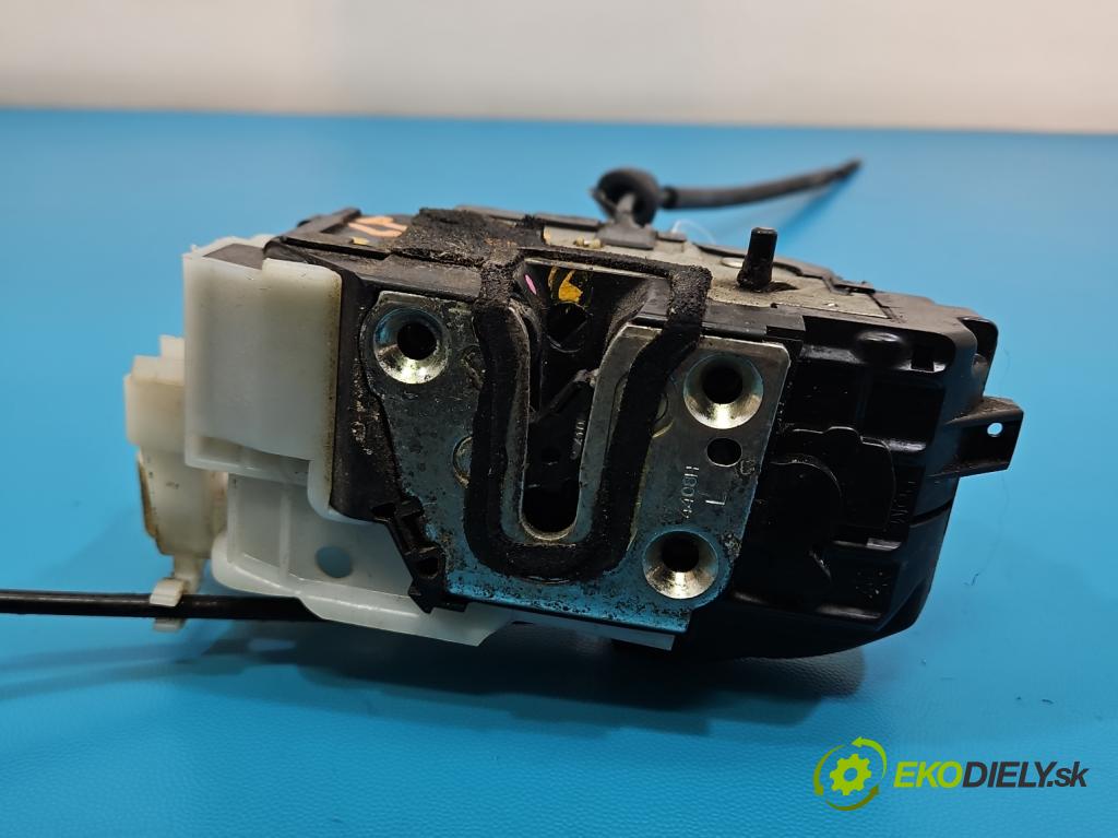 Kia Ceed I 2006-2012 2.0 crdi 140 HP manual 103 kW 1991 cm3 5- zámok zadné ľavý