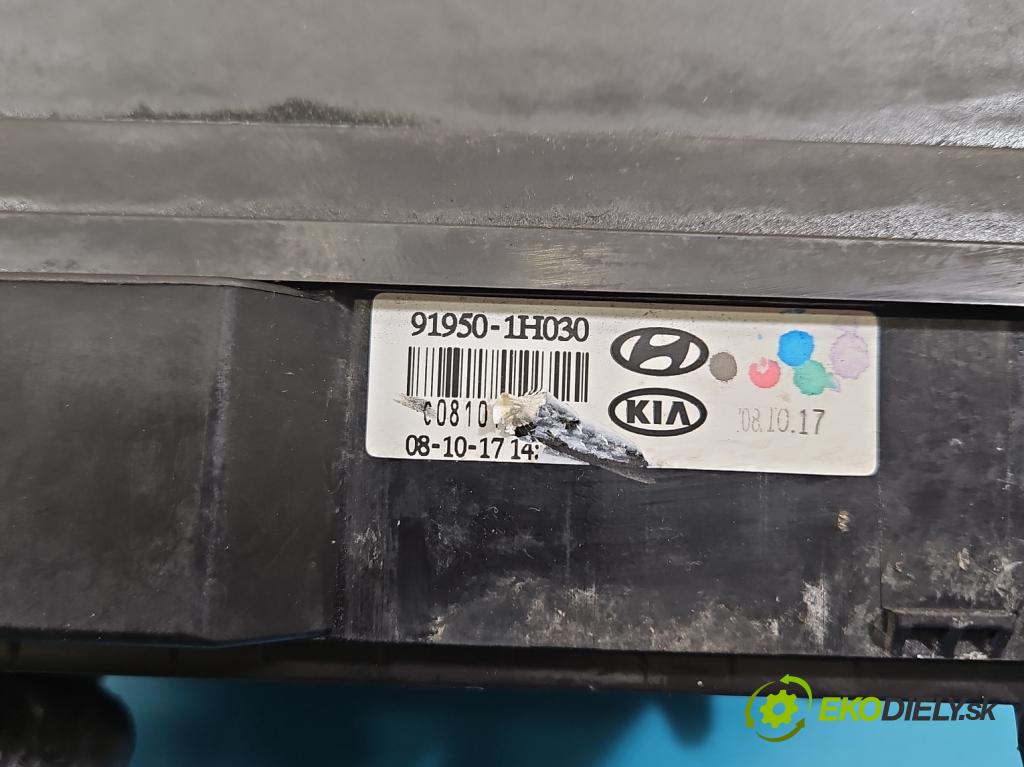 Kia Ceed I 2006-2012 2.0 crdi 140 HP manual 103 kW 1991 cm3 5- skrinka poistka 91950-1H030 (Poistková skrinka)