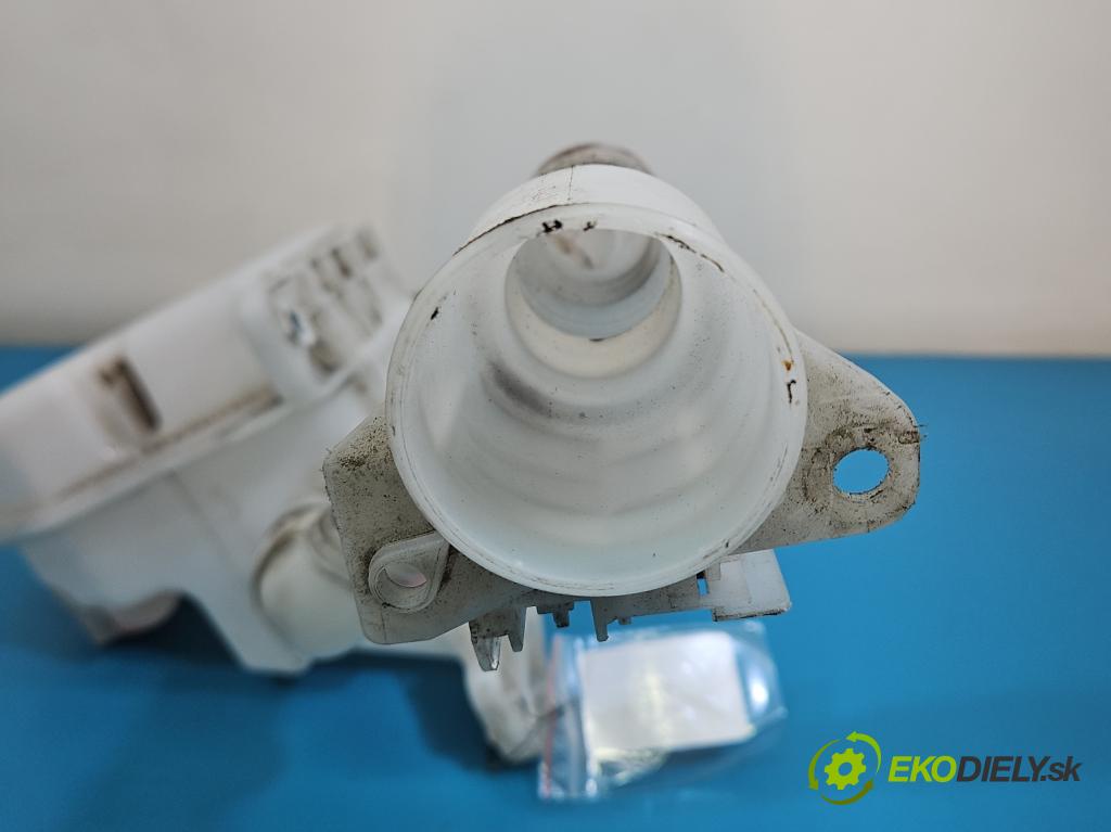 Skoda Octavia IV 2019- 2.0 TDI 116 HP manual 85 kW 1968 cm3 5- nádržka tekutina: ostrekovačov 5FF955453