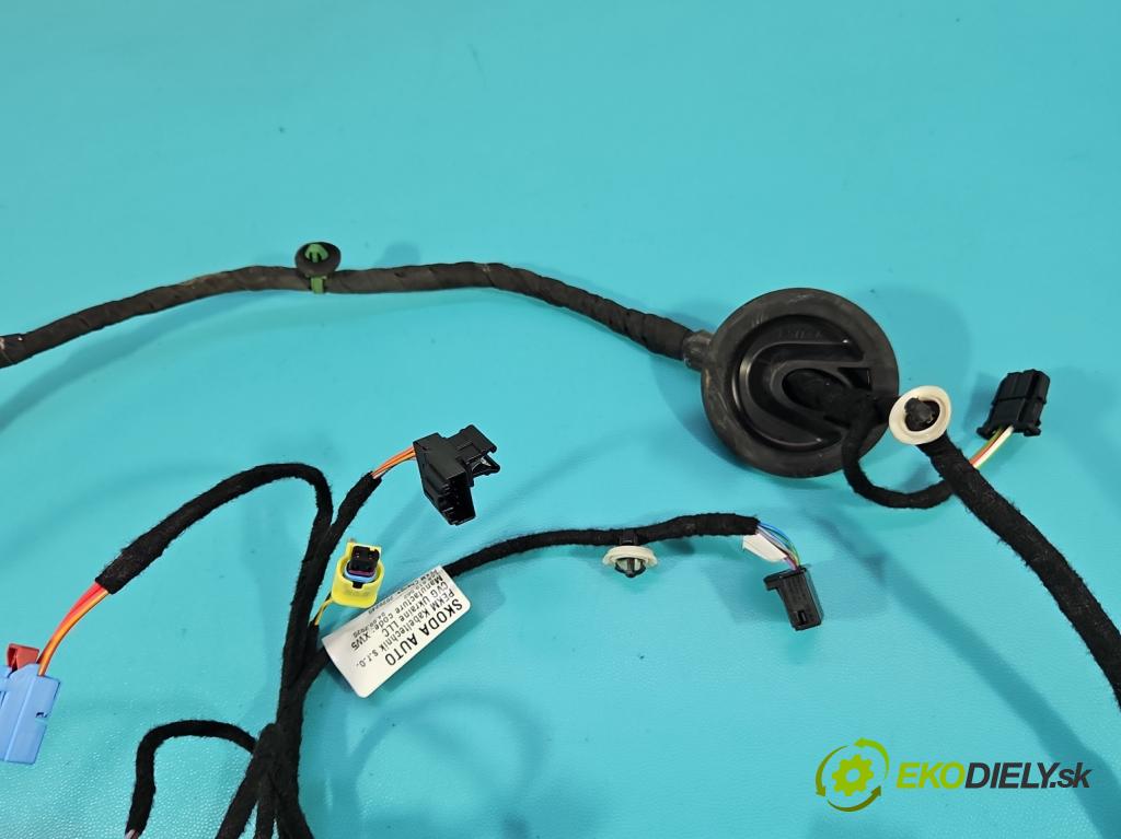 Skoda Octavia IV 2019- 2.0 TDI 116 hp manual 85 kW 1968 cm3 5- Balíček: dveře přední vlevo 5E4971120BB