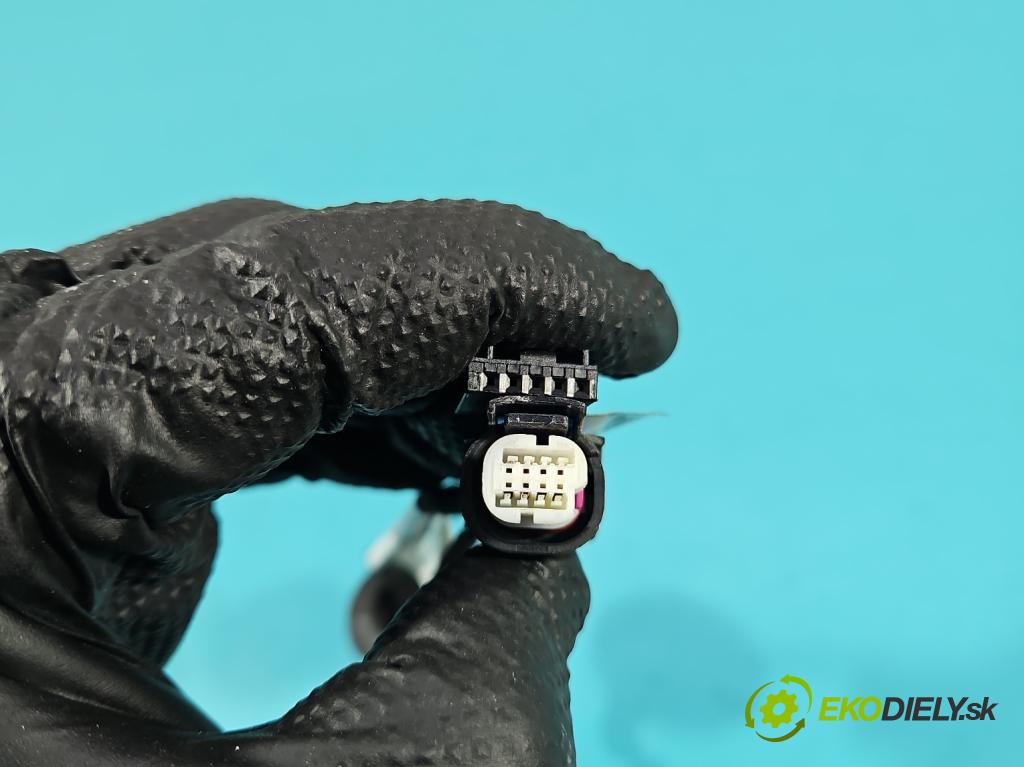 Skoda Octavia IV 2019- 2.0 TDI 116 hp manual 85 kW 1968 cm3 5- Balíček: dveře přední pravých 5E3972297C